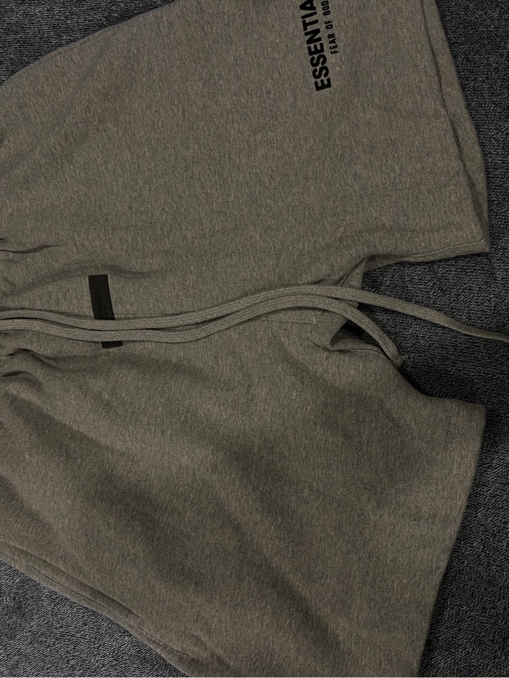 Fear of God ESSENTIALS Charcoal Grey Logo Tee